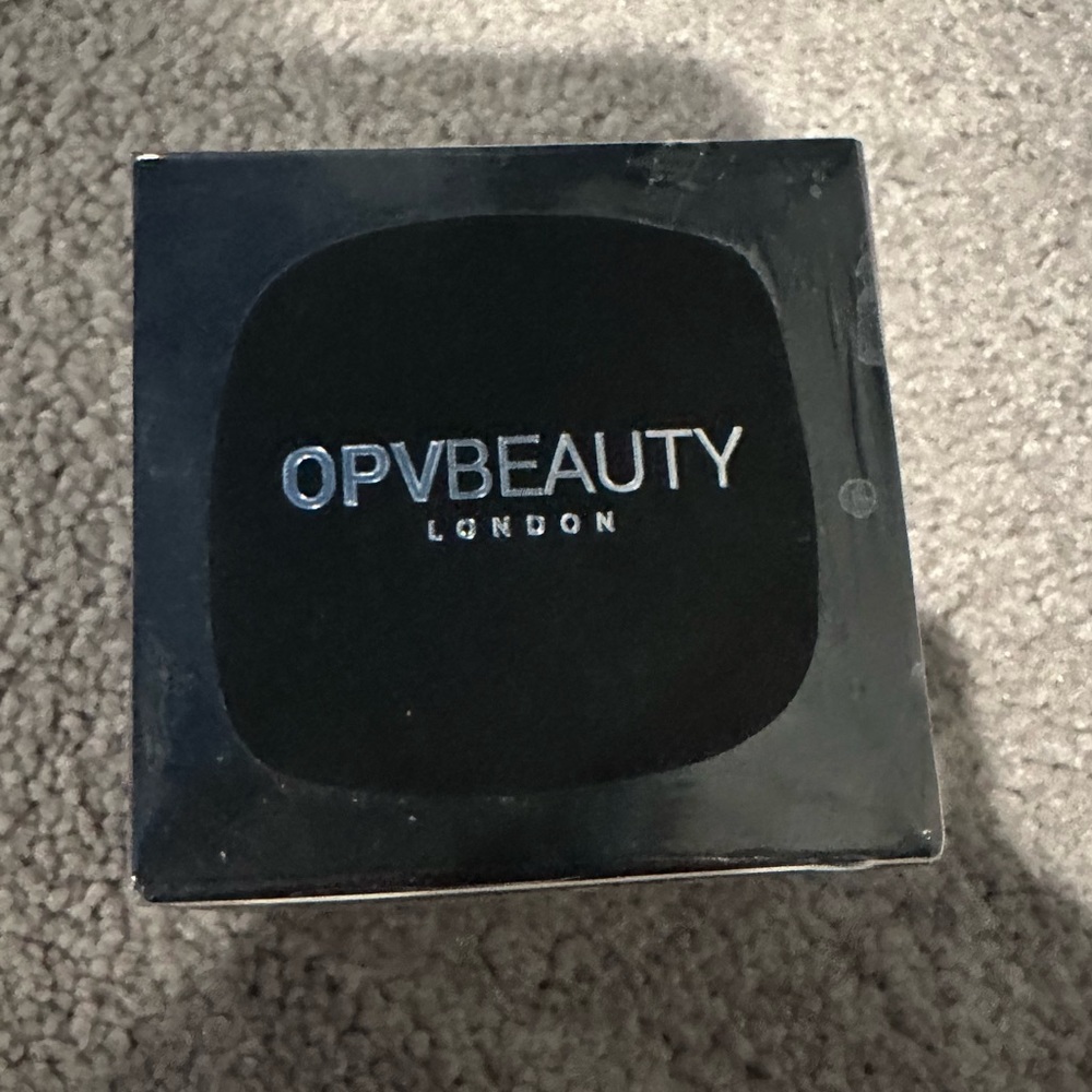 NWT OPV BEAUTY TRANSLUCENT SETTING POWDER